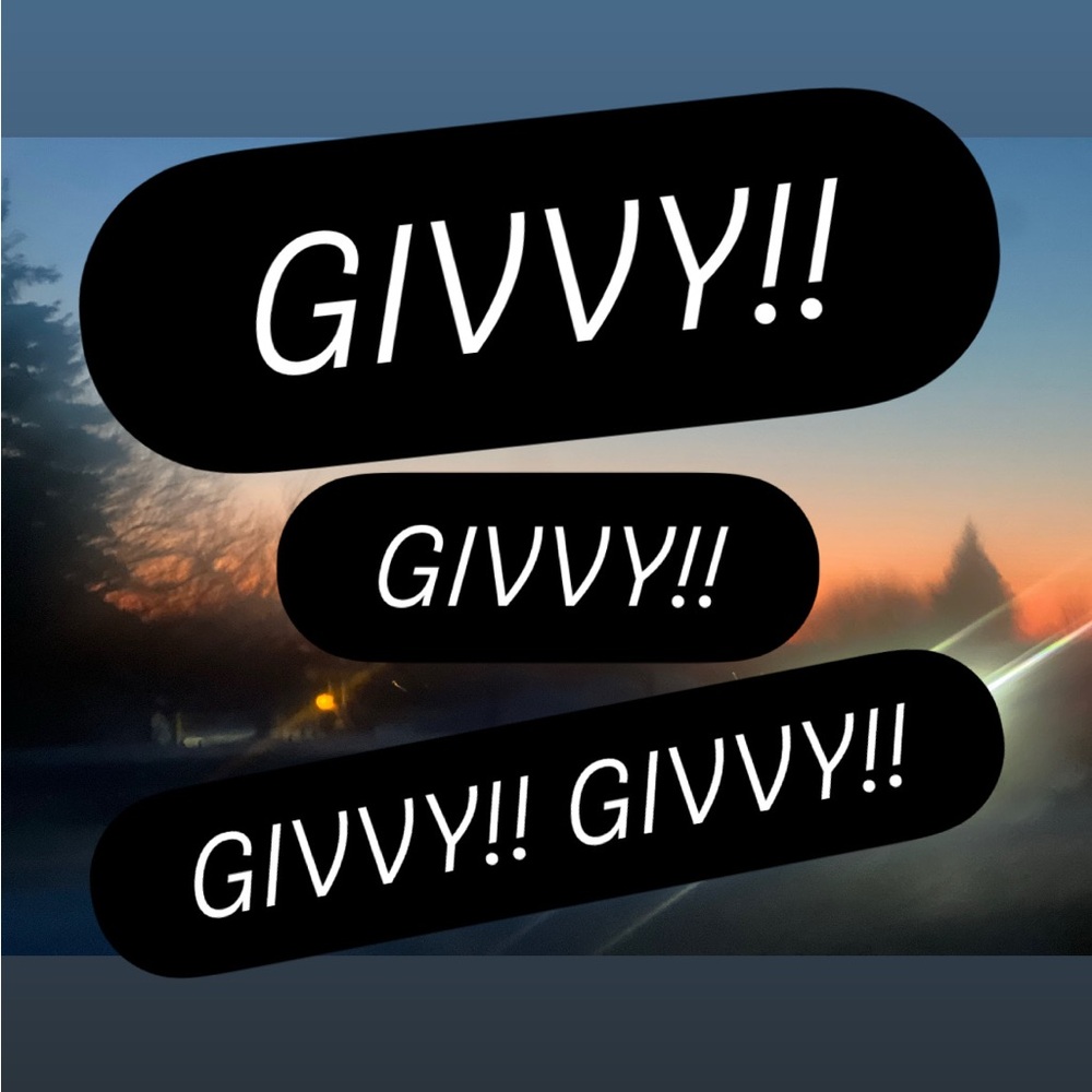 SHOW GIVVY